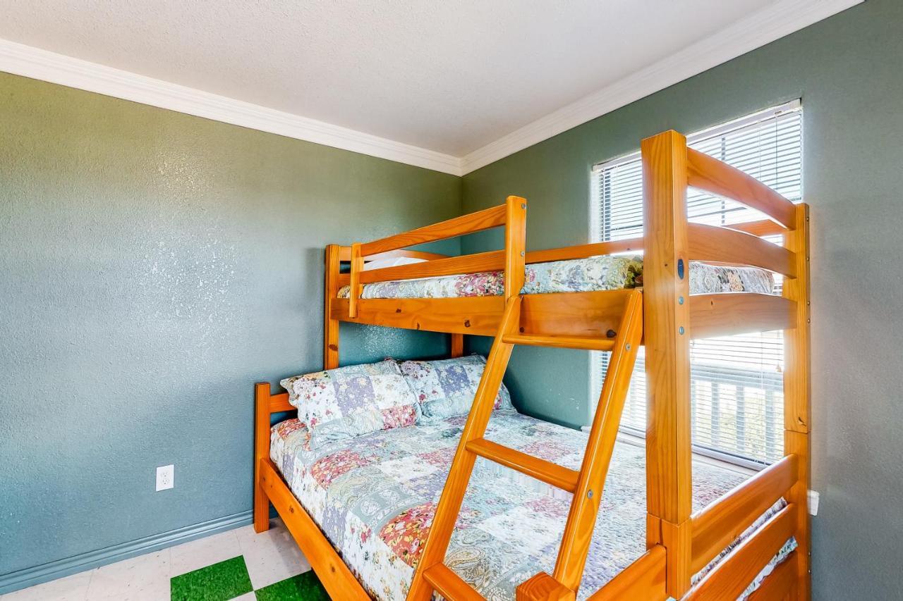 Coronado's Getaway Crystal Beach Exterior foto